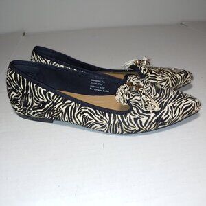 Hush Puppies Sadie Tassel Slip on Loafer Flat Zebra Print Size 8.5 Black & White
